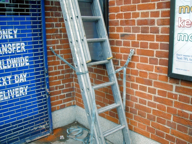 Ladder Ties Broadlands Fixing