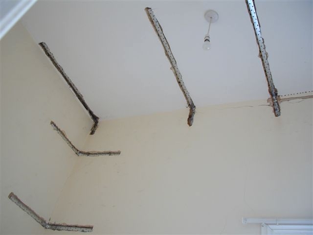 Lateral Restraint