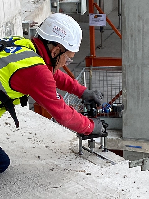 Leading edge testing canary wharf